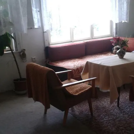 Eko-penzion Hamry Πανσιόν 2*